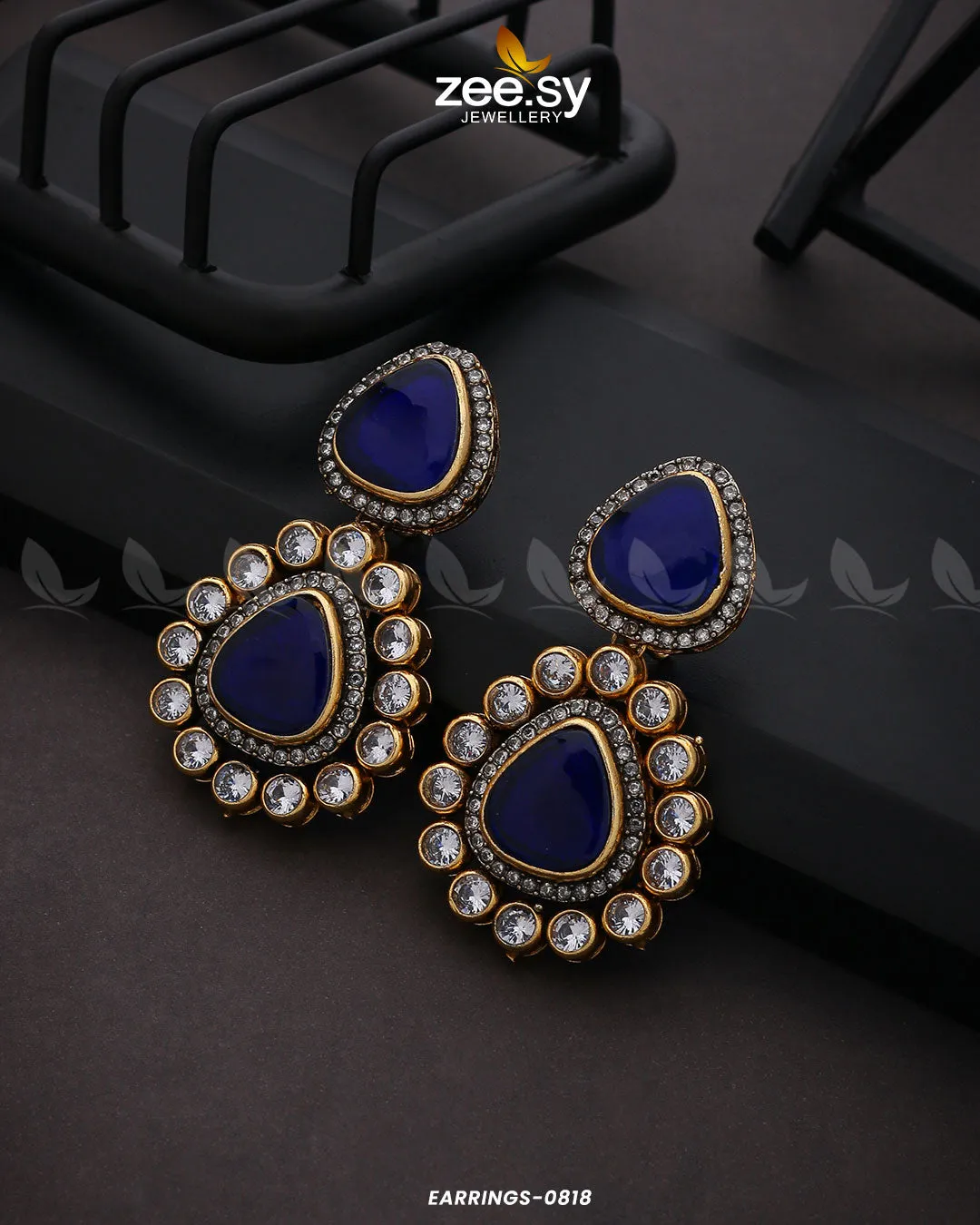 EARRINGS-0818